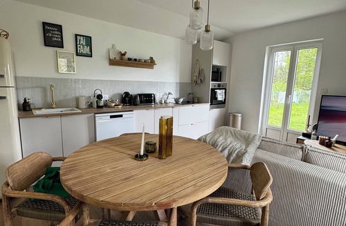 Asfeld House | The swallows' corner