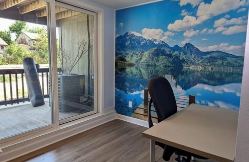 Louisville Condo | The Sweet Nature Nest: Cozy 1-Bedroom w/Kitchenette, Nature, & Private Entrance