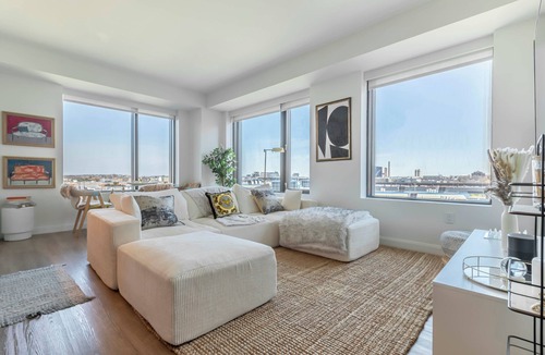 East Cambridge Apartment | The symphony residence