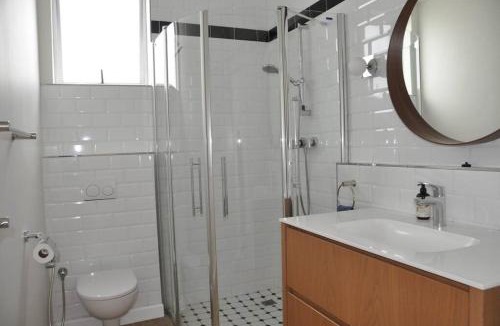 Flamingo Vlei Apartment | The Tableview Garden Room