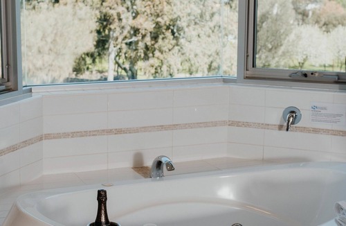Modbury Hotel | The Tea Tree
