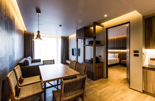 Mae Sot Hotel | The Teak Hotel