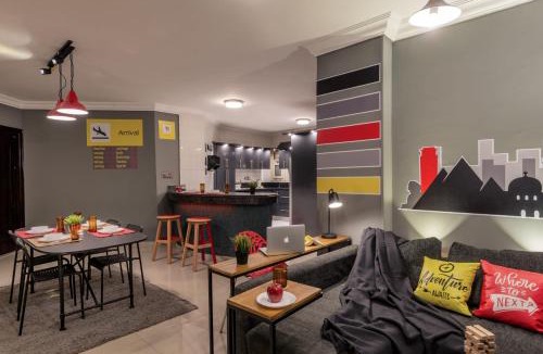 Heliopolis Apartment | The Terminal 2 Stay - Steps From Nightlife and Airport