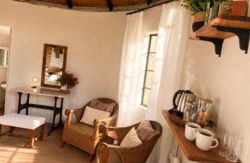 Mooirivier Apartment | The Thatched Hideaway on Stanmore farm
