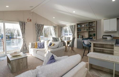 Yealand Conyers House | The Three Bears Lodge, Coniston Drive 11