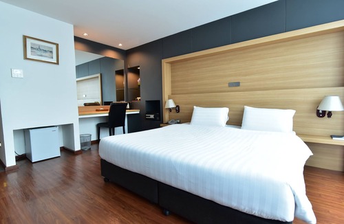 Downtown Hat Yai Hotel | The Three Hat Yai