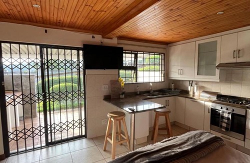 Winston Park Apartment | The Three Trees