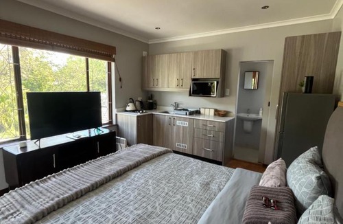 Winston Park Apartment | The Three Trees