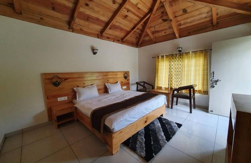 Dhela Hotel | The Tiger Claw Resort