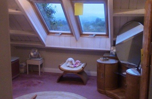 Friern Barnet House | The Tin Church with Mountain and Atlantic Ocean Views (Hot Tub and Sauna)
