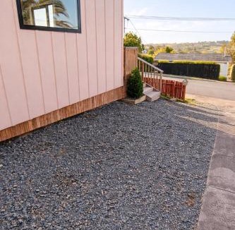 Snells Beach House | The Tiny Abode
