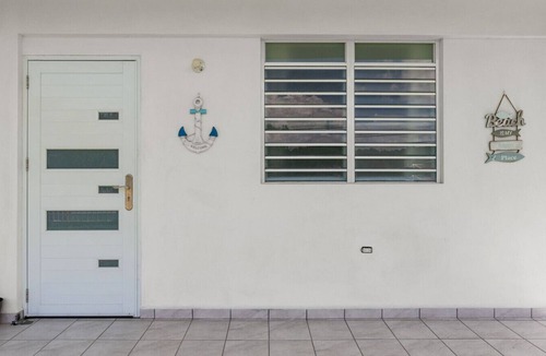 Calvache Apartment | The Tiny Salty Box Studio