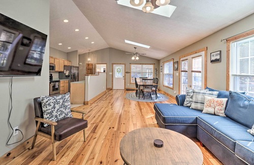 Basye House | 'The Toasted Marshmallow' Mt Jackson Retreat!