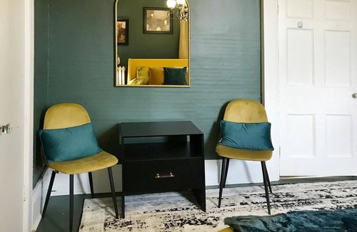 Cobourg Apartment | The Townhouse at Lakehurst
