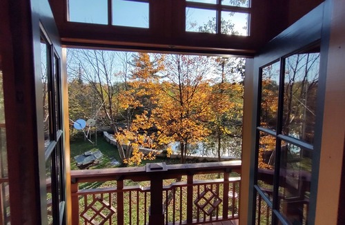 Kenwood Cottage | The Trail's Edge/"Captain's Quarters" Is A Gorgeous Retreat, In Any Season.