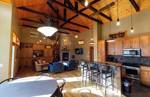 Salina House | The Train Station