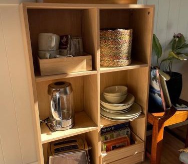 The Village of Indian Hill House | The Travellers Tiny Hideaway