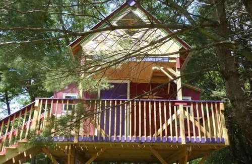 Thompson House | The Tree House at Underhill Hollow