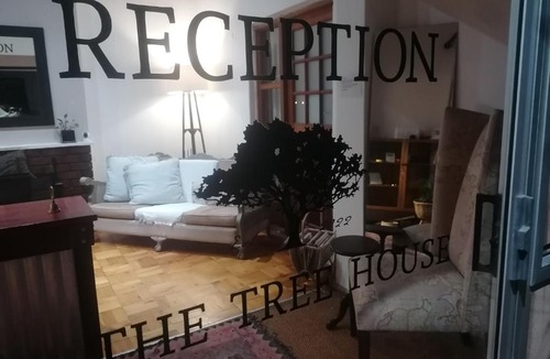 Komani Apartment | The Treehouse