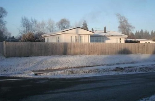 Owhango House | The Triple H - 4 bedroom Comfortable Holiday Home