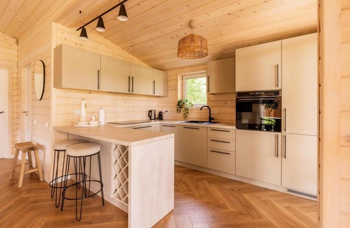 Wilsum Cabin | The true Back-to-Nature feeling with the comfort of today. With a stunning view of the lake!