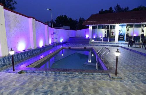 Neral Villa | the twins villa