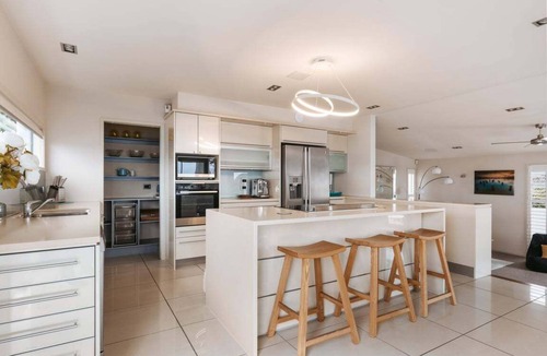 Papamoa Beach House | The Upper Deck by Beyonder