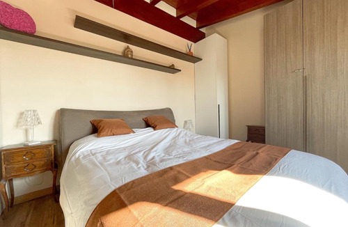 Gorla Apartment | The Urban Nest 2, Spacious, wifi and near the red metro