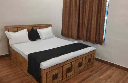 Kolar Road Hotel | The user's input "the will show up in search and of the top of the