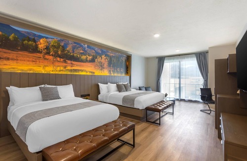 Parowan Hotel | The Valor, an Ascend Collection Hotel