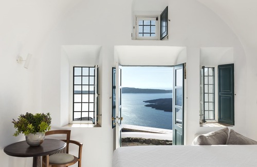 Imerovigli Hotel | The Vasilicos