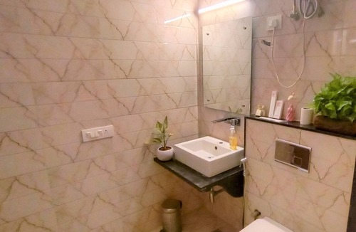 Mahipalpur Hotel | The Vegas By De Pavilion, Delhi Airport