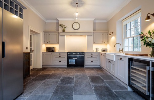 Borrowdale House | THE VICARAGE, family friendly, luxury holiday cottage in Rosthwaite
