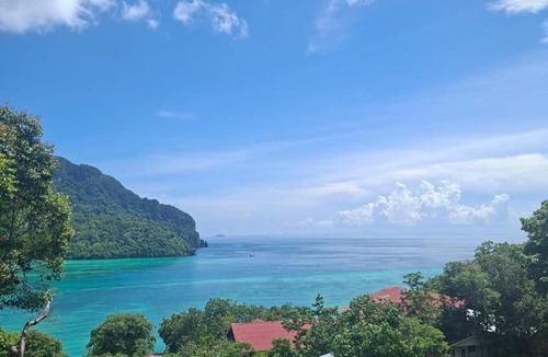 Ko Phi Phi Hostel | The view Hostel