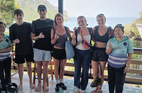 Ko Phi Phi Hostel | The view Hostel