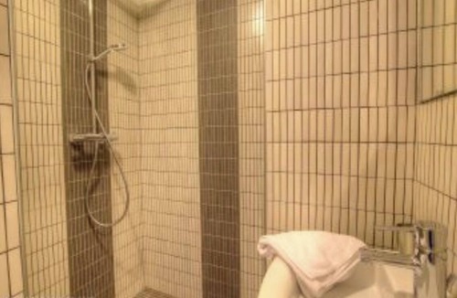 Afa Villa | The villa is a spacious cottage with a private swimming pool.
