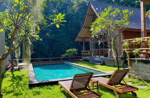 Kediri Hotel | The Villa Lululu