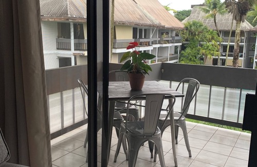 Hilo Condo | " The Villa "