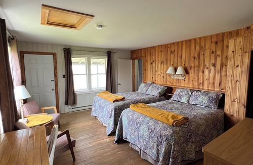 Smiths Cove Hotel | The Villages of Mountain Gap Resort