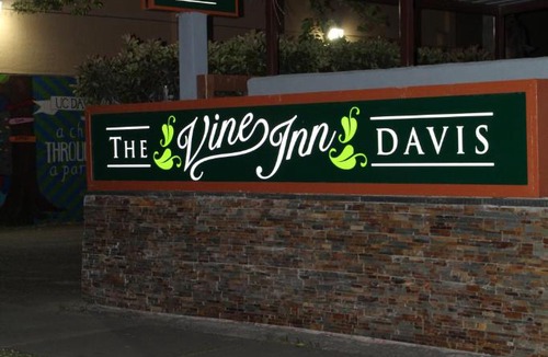 Downtown Hotel | The Vine Inn Davis