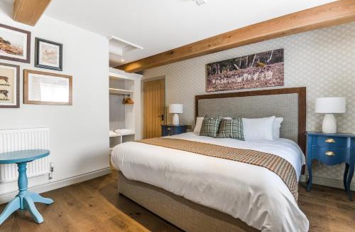 Boldre Bed & Breakfast | The Walhampton Arms
