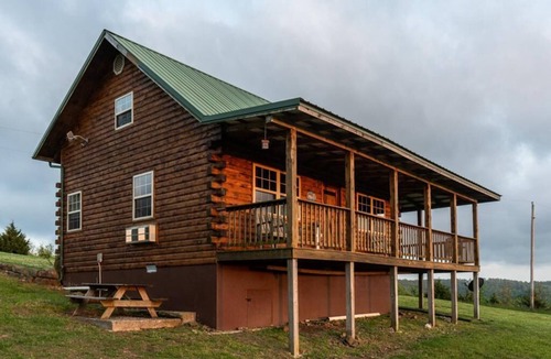 Ponca Condo | The Waterfall Cabin w/Incredible Sunset View
