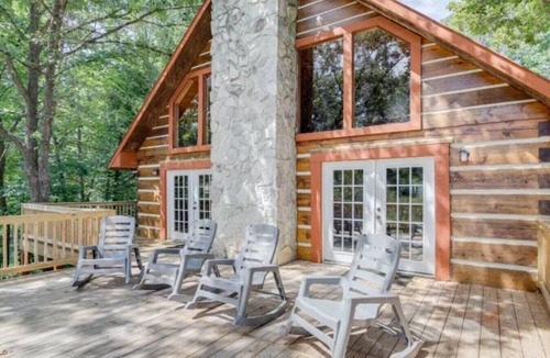 Vonore Cabin | The Waters Edge Private Dock and Hot tub