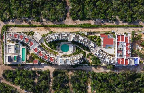 Tulum Hotel | The Waves Tulum by BNB Experience