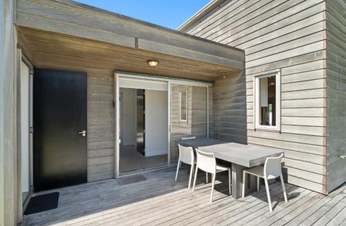 Omaha House | The Weekender - Omaha Holiday Home