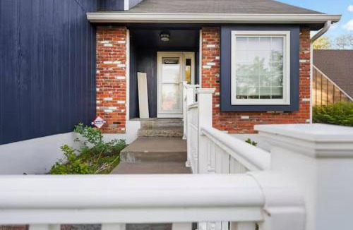 Pauline House | The Welcome Home