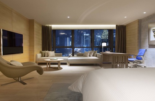 Jeifangbei Central Business District Hotel | The Westin Chongqing Liberation Square