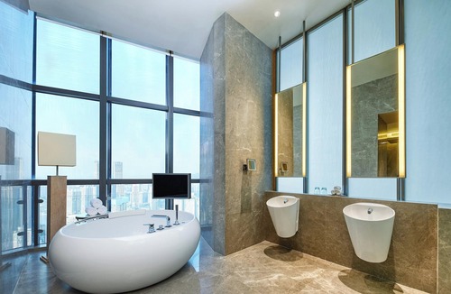 Jeifangbei Central Business District Hotel | The Westin Chongqing Liberation Square