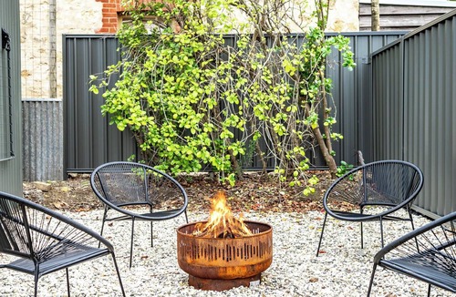 Goolwa House | The Wharf House Goolwa