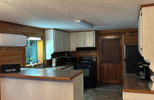De Valls Bluff Cabin | The White River Hideaway